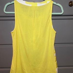 Short sleeves yellow and white shirt